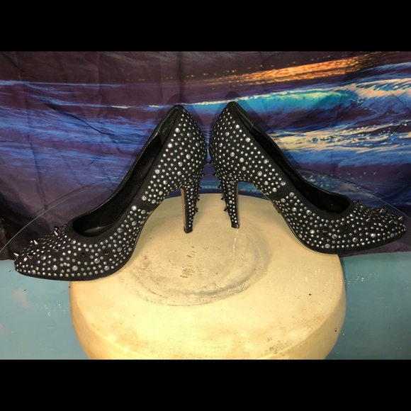 Rock n Republic Studded and Spiked Dress Pump - Picture 3 of 6